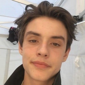 Louis Partridge